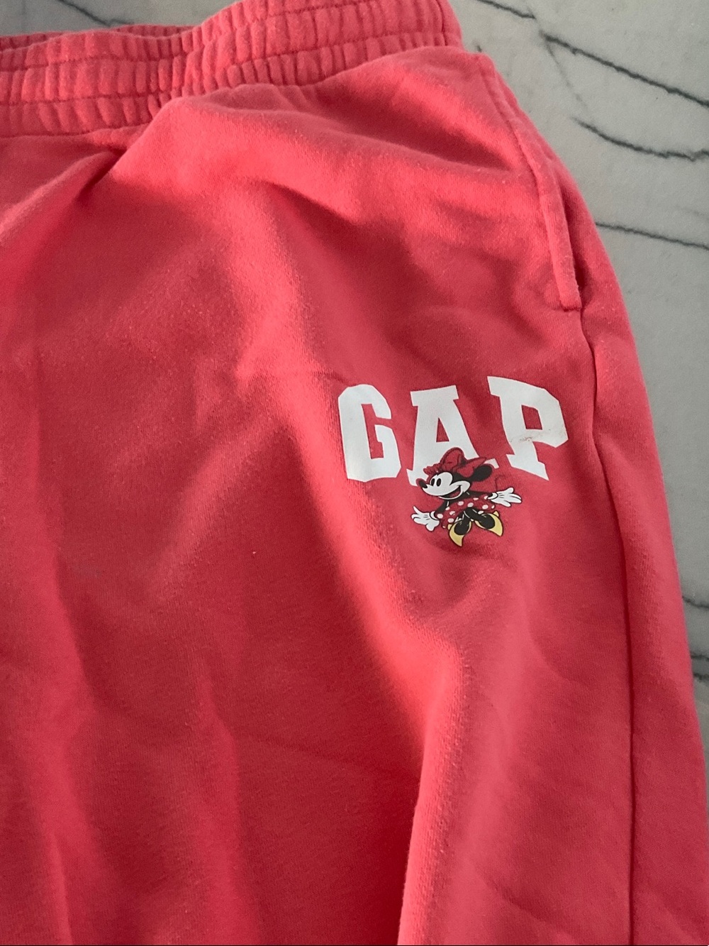 GAP Women’s Coral Pink Sweatpants with Minnie Mouse
